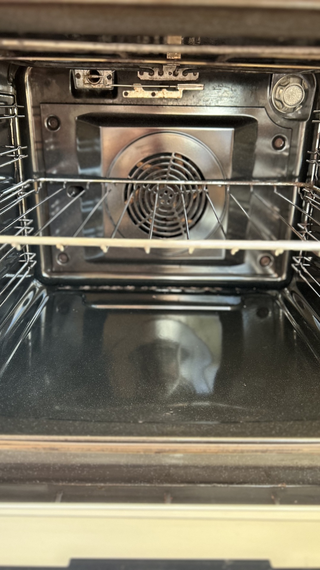 After photo for Почистване на фурна